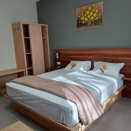 Yellow Guest House Uluwatu Kültér fotó